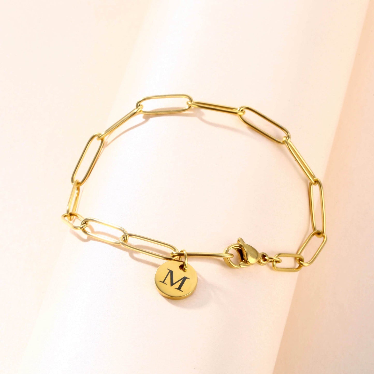 LOANYA Chain Armband mit Initiale JOUELEI