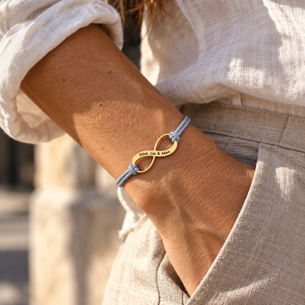 Armband mit personalisiertem Unendlichkeitssymbol