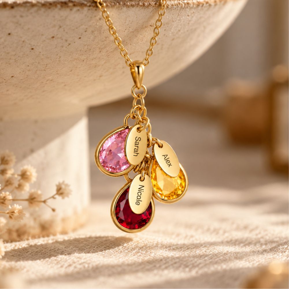 Personalisierte Kette mit Geburtssteinen