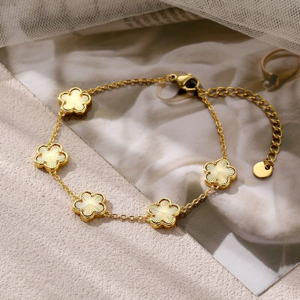 Clover Charm Armband Bracelet Loanya 