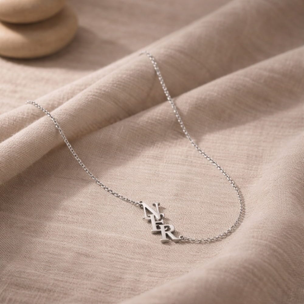 Monogramm Halskette mit drei Initialen Necklaces Loanya Silber 40 - 45 cm 