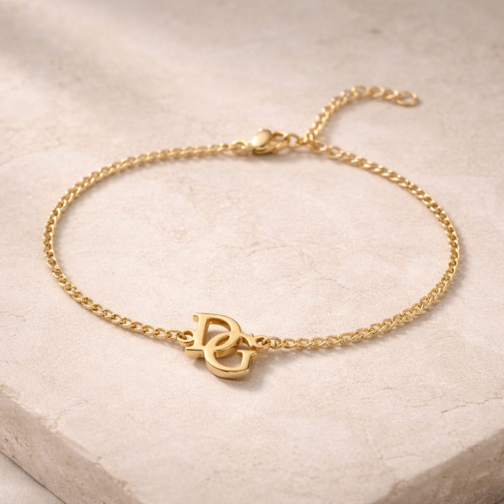 Personalisiertes Monogramm – Verschlungenes Initialen Armband Bracelet Loanya 